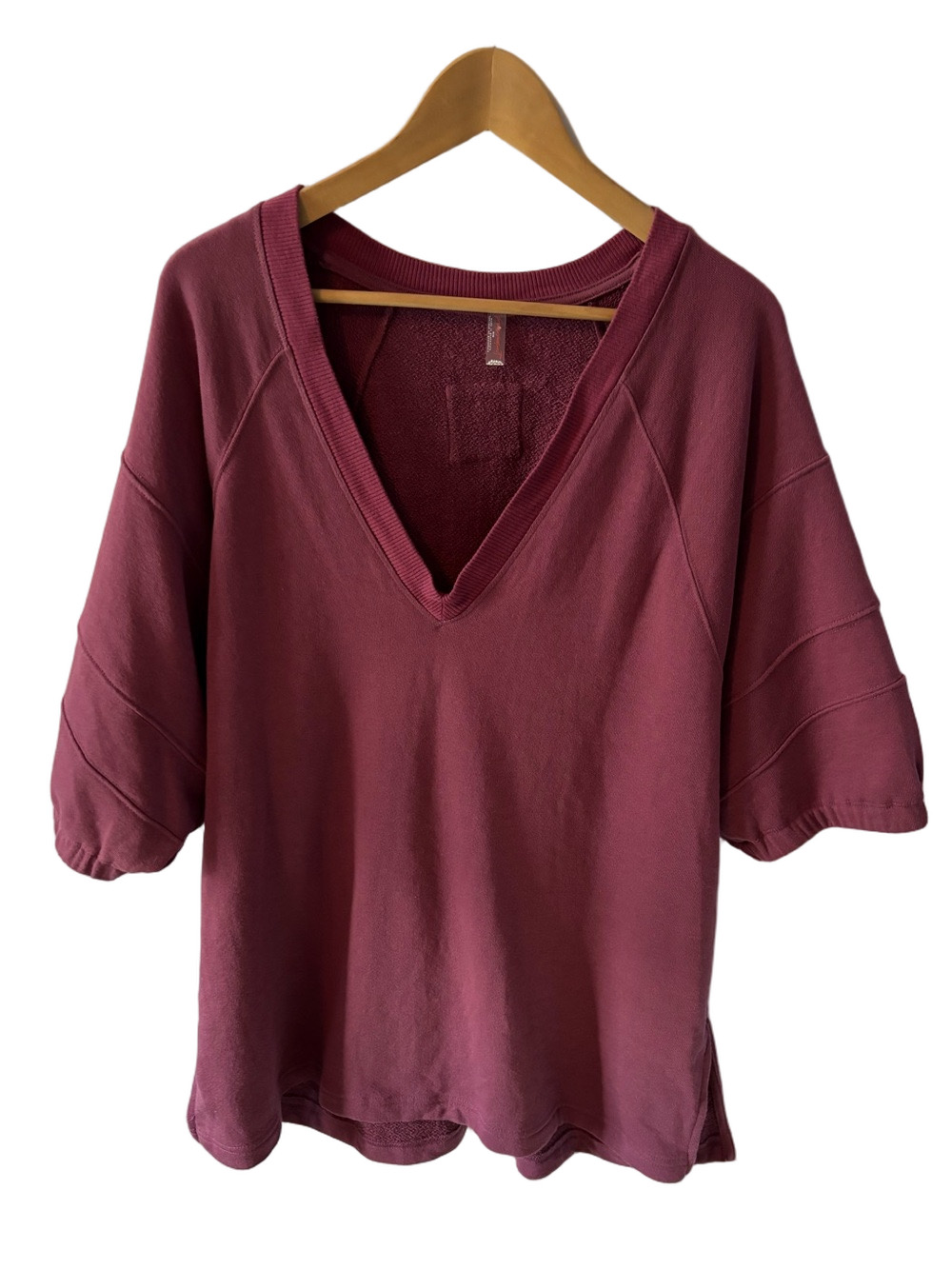 Free People Movement V-Neck Oversized 3/4 Balloon Sleeve Maroon Sweatshirt M